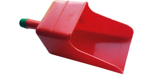 Bootsschöpfer mit Trichter
