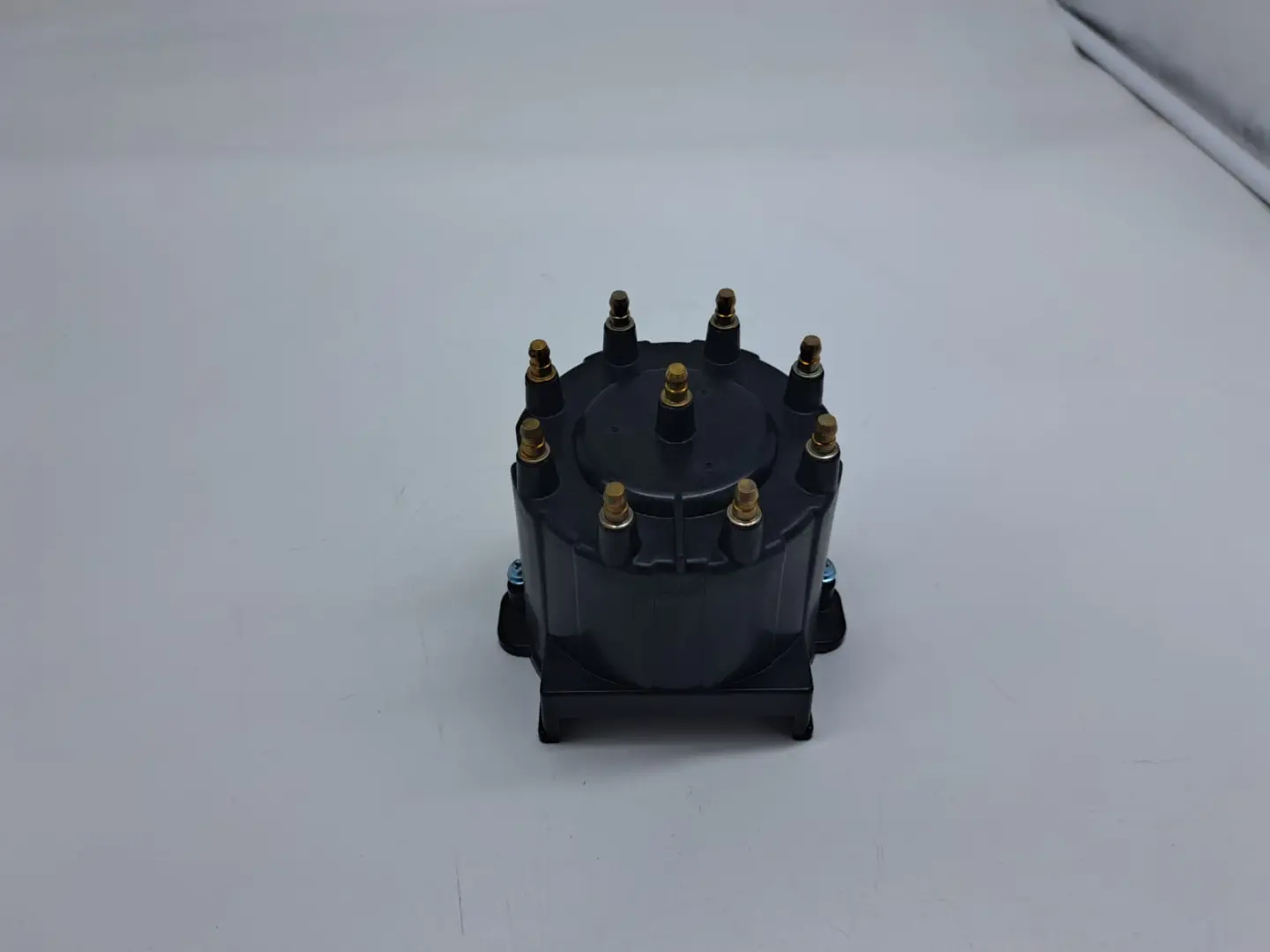 Volvo Penta VERTEILERDECKEL (3854548) – Bild 2